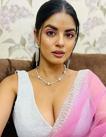 Bandra Call Girl service